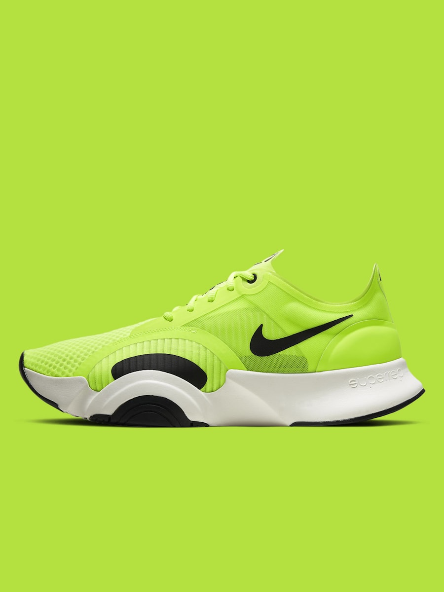 Field Low Trainer
